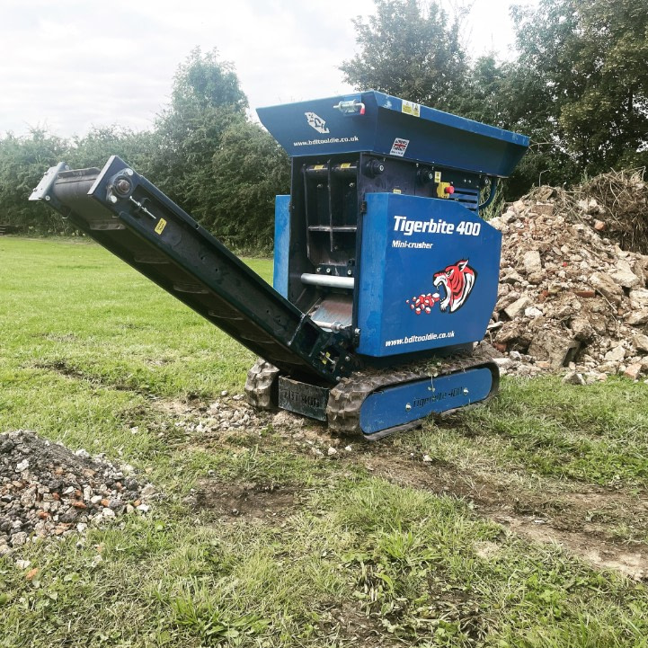 Tigerbite-400-Mini-crusher-4